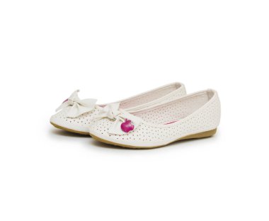 Beyaz arka plan üzerinde izole bale ayakkabıları