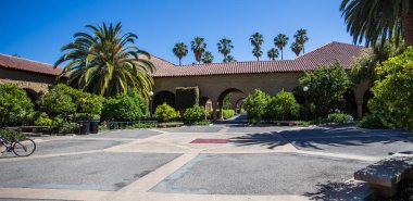 Stanford Üniversitesi gerekçesiyle 