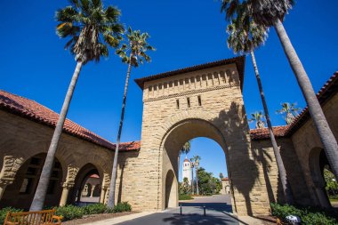 Stanford Üniversitesi gerekçesiyle 
