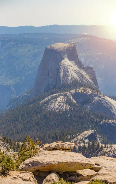 Parque Nacional Yosemite Nubes Sendero de Descanso — Foto de Stock