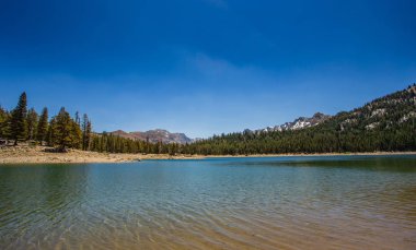 Mamut göller Sierra Nevada