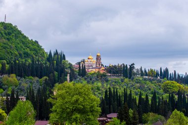 Yeni athos manastır
