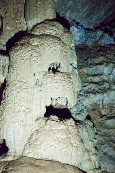 Новоафонська печера — стокове фото