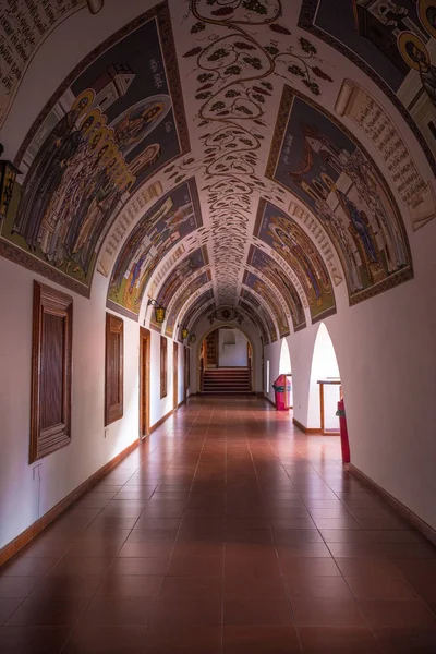 Kıbrıs Kikkos Manastırı Troodos