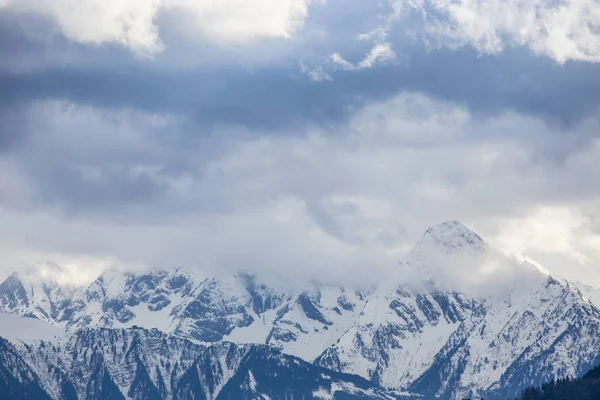 奥地利 Mayrhofen 滑雪胜地山谷 — 图库照片