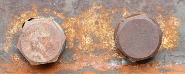 Pas ve korozyon cıvata ile kilitli paslı metal fındık