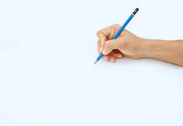 Hand hält Bleistift auf weißem Papier — Stockfoto