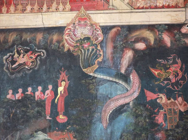 Obra maestra del arte tradicional de pintura de estilo tailandés antigua sobre la historia de Buda en la pared del templo en el Museo Nacional Bangkok, Tailandia —  Fotos de Stock