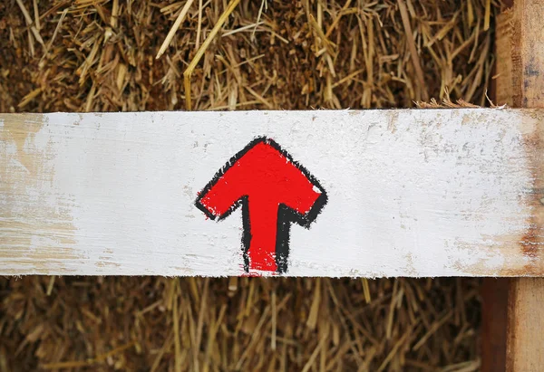 Kırmızı ok işareti — Stok fotoğraf