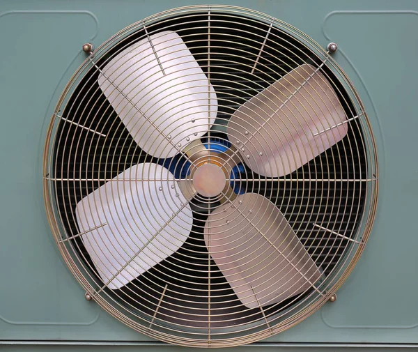 Ventilatore del condizionatore d'aria — Foto Stock