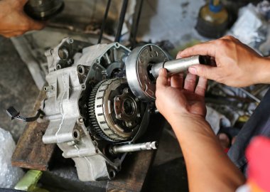 Motosiklet motoru tamir tamirci