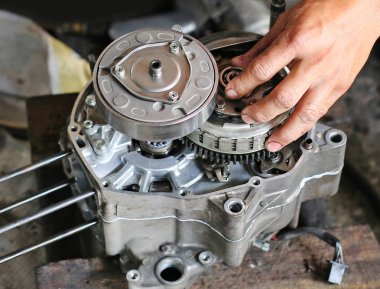 Motosiklet motoru tamir tamirci