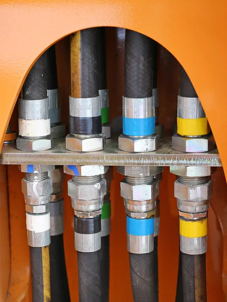 Система труб гидравлического давления строительной техники — стоковое фото