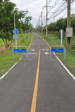 Bisiklet şeritli sadece, işaret ve bisiklet yolları yalnızca olan simge