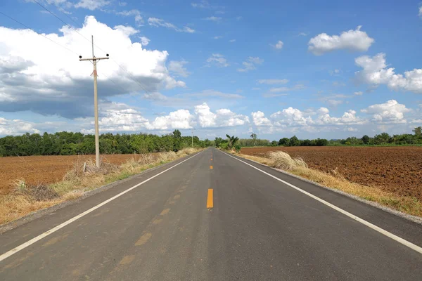 Landsväg i thailand — Stockfoto