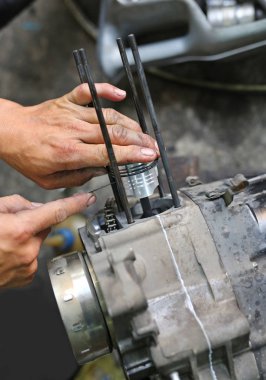 Motosiklet motoru tamir tamirci