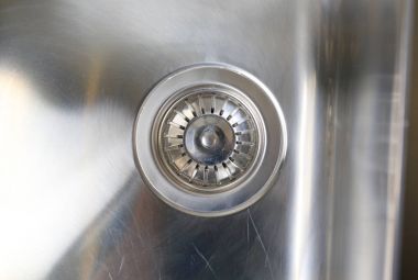 Lavabo drenaj delik