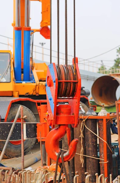 Construction crane hook — Stock Photo, Image