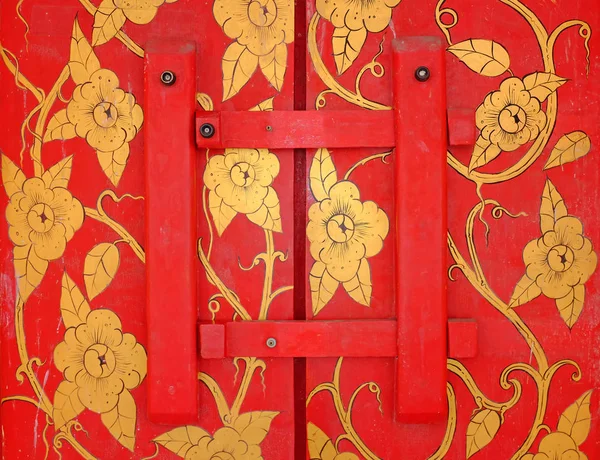 The red door of temple in Thailand — Stock Photo, Image