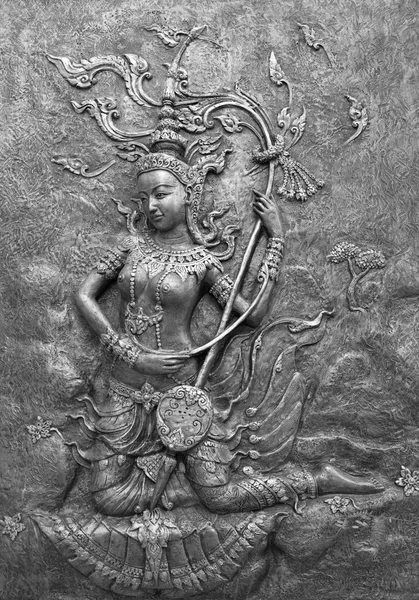 Рідна культура Тайська скульптури на стіну храму, чорно-білий — стокове фото