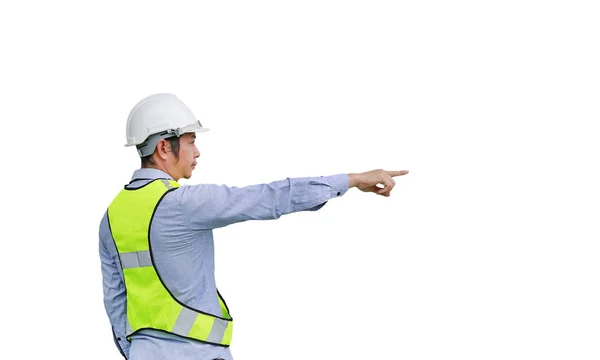 Hombre trabajador de la construcción señalando aislado sobre fondo blanco — Foto de Stock