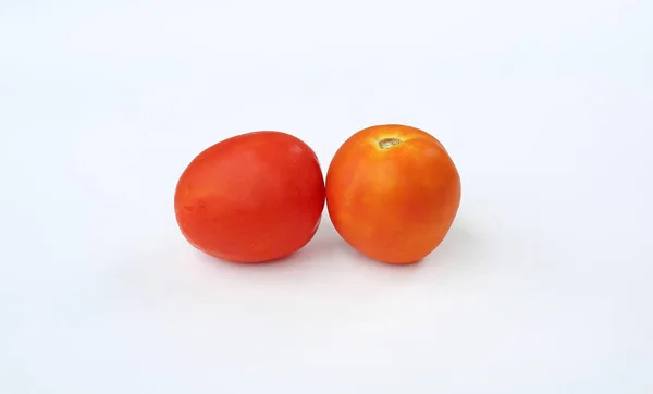 Tomaten Auf Weißem Hintergrund — Stockfoto