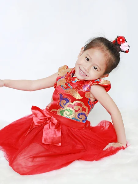 Portrait Visage Petite Fille Asiatique Dans Cheongsam Sur Traditionnel Chinois — Photo