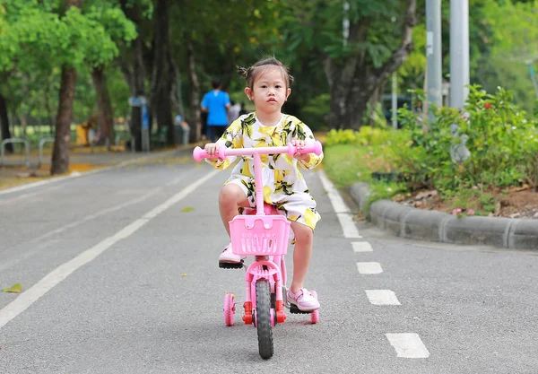 Cute Little Child Girl Riding Bike Park — Stock Photo, Image