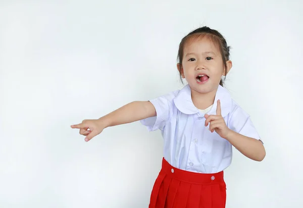 Retrato Ásia Criança Escola Uniforme Isolado Branco Fundo — Fotografia de Stock