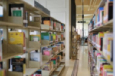 Kitap Kütüphane, soyut içinde bookshelf ufuk arka plan bulanıklık