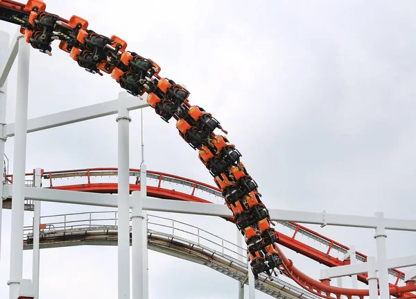 Jeździmy Roller Coaster — Zdjęcie stockowe