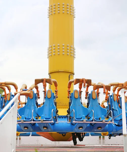 Empty Seats Thrilling Ride Amusement Park — Stock Photo, Image