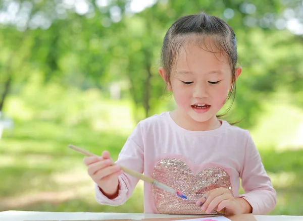 Peinture Enfant Petite Fille Qui Amuse Peindre Sur Papier Dans — Photo