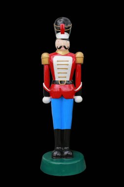 Siyah arkaplanda izole edilmiş asker fındıkkıran