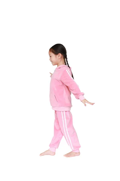 Portrait Petite Fille Asiatique Souriante Survêtement Rose Tissu Sportif Faisant — Photo