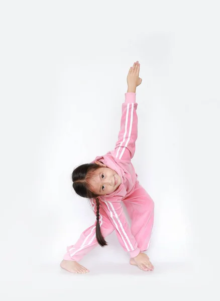Entzückende Kleine Asiatische Kindermädchen Rosa Trainingsanzug Oder Sportkleidung Machen Übungen — Stockfoto