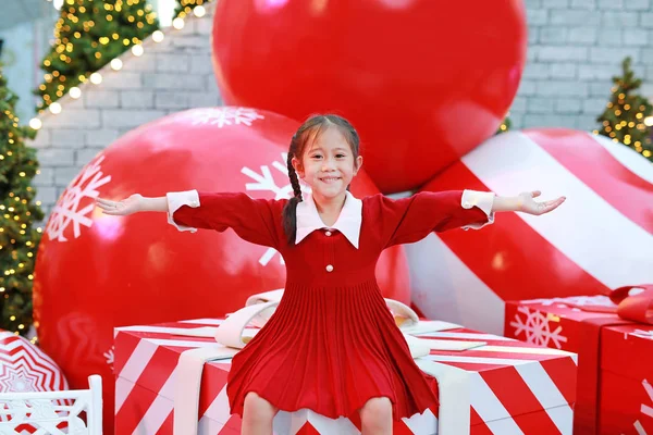 Happy Asian Little Girl Red Dress Having Fun Winter Season — Stock Photo, Image