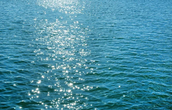 Искра Отражения Синем Море — стоковое фото