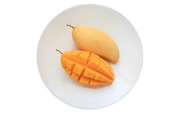 Fruto Mango Dorado Plato Blanco Aislado Sobre Fondo Blanco Mangos — Foto de Stock