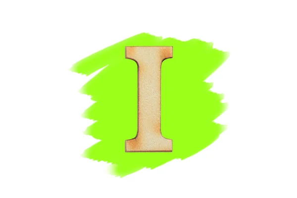 Αλφάβητο Γράμμα Ξύλινη Γραμματοσειρά Βαμμένο Χρώμα Έντονο Πράσινο Απομονωμένο Λευκό — Φωτογραφία Αρχείου