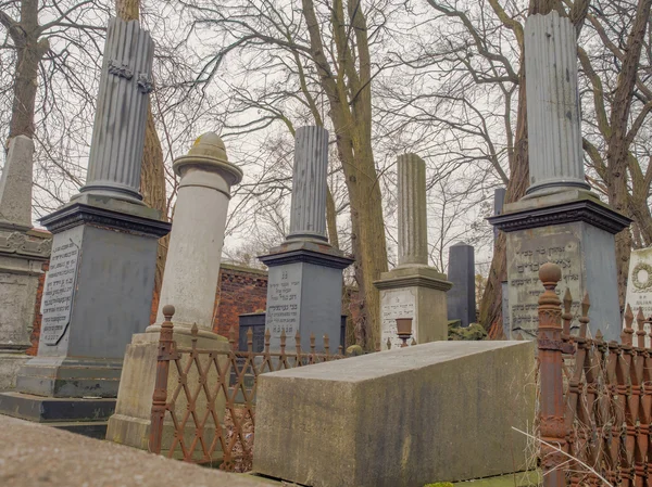 Il cimitero ebraico in Okopowa Street a Varsavia — Foto Stock