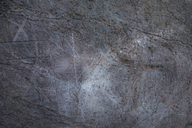Geçmişi. Çiğ taşın dokusu