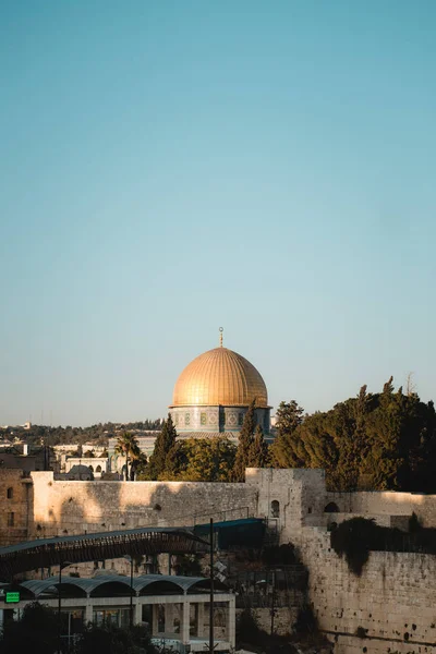 Sight of Dome of the rock and western wall — Stock Photo, Image