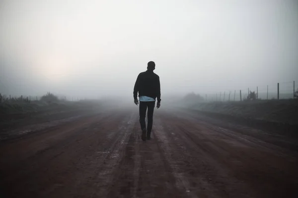 Man Walking Trough Fog Morning — Stock Photo, Image