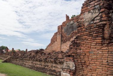 Gidiş-dönüş Tayland Temmuz 2017 - Ayutthaya - Wat Maha olduğunu