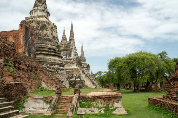 Kerek utazás Thaiföld 2017. július - Ayutthaya - Wat Phra Sri Sanpet — Stock Fotó