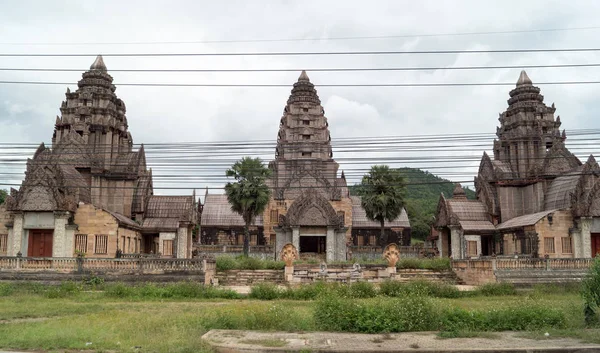 Thaweesin Chiang Rai, hotel ruïne Khmer stijl — Stockfoto