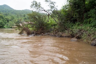 -Maetaeng Nehri - akan binmek