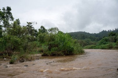 -Maetaeng Nehri - akan binmek