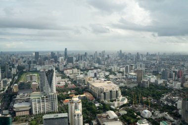 muson fırtına üzerinde bangkok - puslu gök